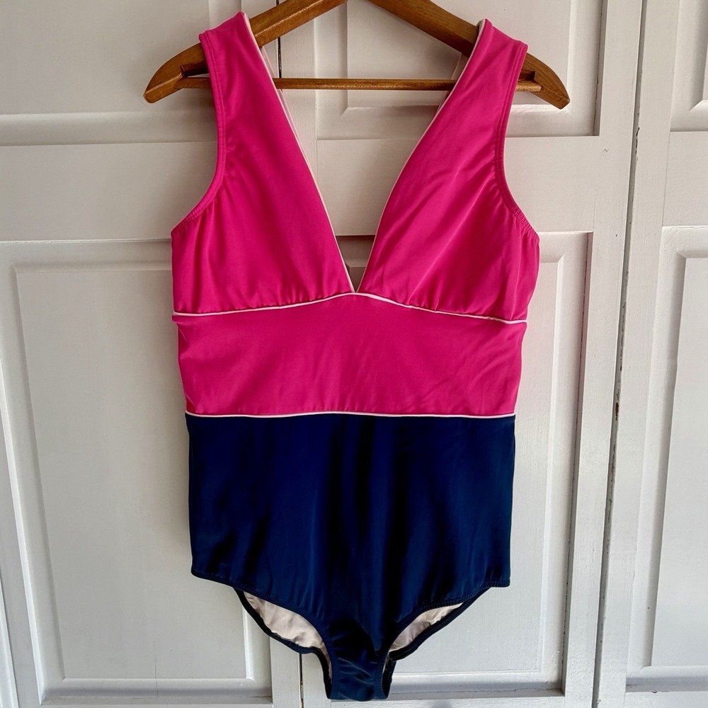 Hot Pink & Navy Colorblock Large One Piece Swimsuit V-Neck Classic Talbots Beach